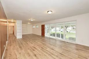 1740 E Southmoor Dr, Salt Lake City, UT 84117 - Photo 12
