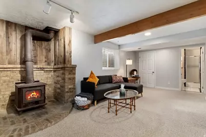 6924 S Hillside Cir, Cottonwood Heights, UT 84121 - Photo 22
