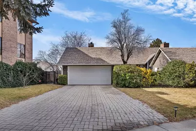 6924 S Hillside Cir, Cottonwood Heights, UT 84121 - Photo 6