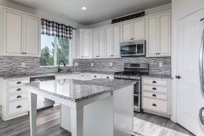 3842 S 5675 W, Hooper, UT 84315 - Photo 8
