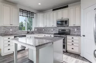 3842 S 5675 W, Hooper, UT 84315 - Photo 8