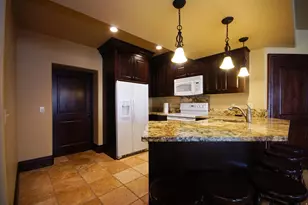 2054 E 6425 S, Holladay, UT 84121 - Photo 36