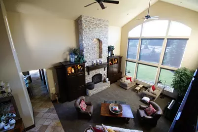 2054 E 6425 S, Holladay, UT 84121 - Photo 10