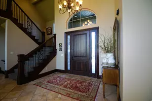 2054 E 6425 S, Holladay, UT 84121 - Photo 2