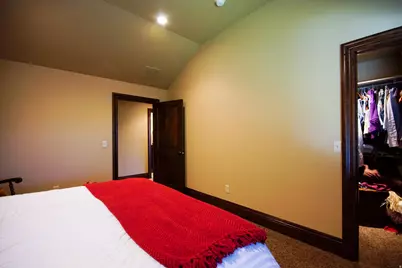 2054 E 6425 S, Holladay, UT 84121 - Photo 46