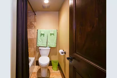 2054 E 6425 S, Holladay, UT 84121 - Photo 56