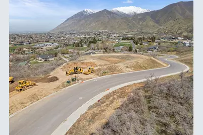 371 S Calvin St #17, Mapleton, UT 84664 - Photo 4