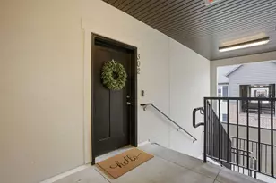 4716 W Grady Ln S, Riverton, UT 84096 - Photo 4