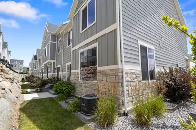 986 W Vista Ridge Dr N, Lehi, UT 84043 - Photo 14