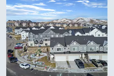 986 W Vista Ridge Dr N, Lehi, UT 84043 - Photo 8
