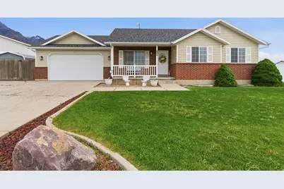 496 E 610 S, Santaquin, UT 84655 - Photo 2