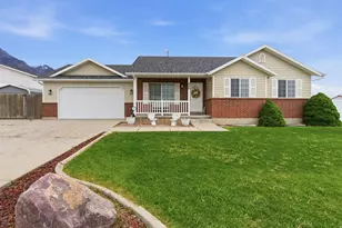 496 E 610 S, Santaquin, UT 84655 - Photo 2