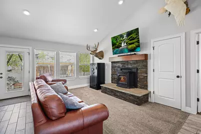 1588 W Rim Rock Dr, Stockton, UT 84071 - Photo 8