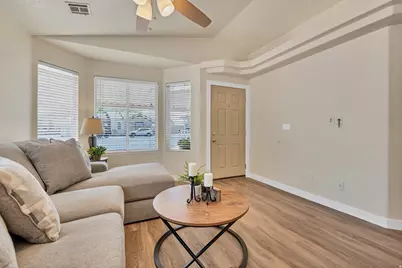 2990 E Riverside Dr #7, Saint George, UT 84790 - Photo 6