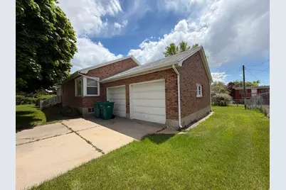 550 E Gentile St, Layton, UT 84041 - Photo 2