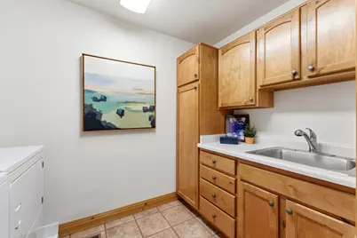 1172 W Kristeldell Ct, Murray, UT 84123 - Photo 28