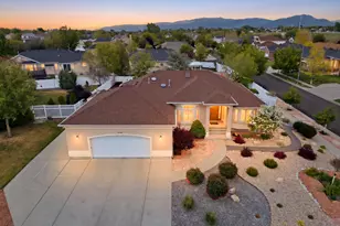 1172 W Kristeldell Ct, Murray, UT 84123 - Photo 2