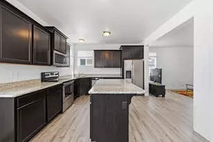 928 W Teal Way, South Salt Lake, UT 84119 - Photo 8