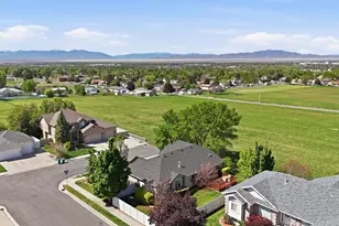 1665 E 1300 N, Layton, UT 84040 - Photo 50