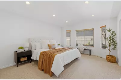 1665 E 1300 N, Layton, UT 84040 - Photo 14