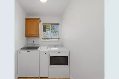1665 E 1300 N, Layton, UT 84040 - Photo 12