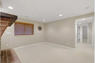 1665 E 1300 N, Layton, UT 84040 - Photo 30