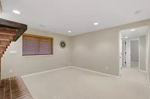 1665 E 1300 N, Layton, UT 84040 - Photo 30