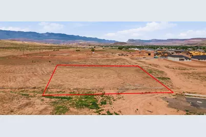 2060 S 1030 W, Hurricane, UT 84737 - Photo 1