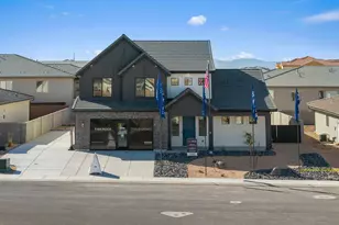 352 Rhyolite Dr N, Hurricane, UT 84737 - Photo 2