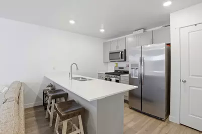 1152 E Trident Dr, Saratoga Springs, UT 84045 - Photo 12