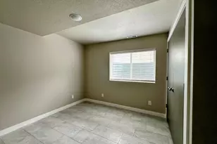 954 N Quincy Ave, Ogden, UT 84404 - Photo 10