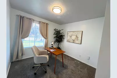 1317 E Knollwood Dr, Sandy, UT 84092 - Photo 16