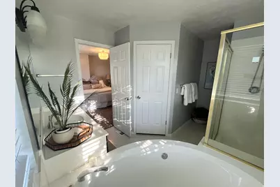 1317 E Knollwood Dr, Sandy, UT 84092 - Photo 14
