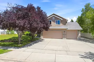 4016 W Kelvingrove Cir S, South Jordan, UT 84095 - Photo 38