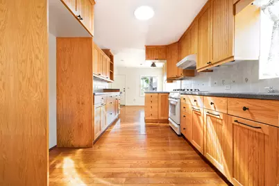844 E Elm S, Salt Lake City, UT 84106 - Photo 8