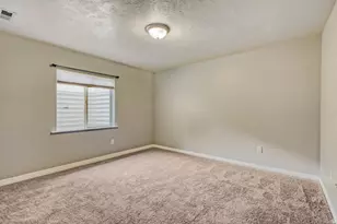 6456 S Mount Whitney Ln, Salt Lake City, UT 84118 - Photo 20