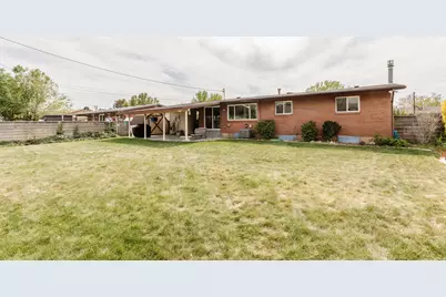 4302 S 2325 W, Roy, UT 84067 - Photo 16