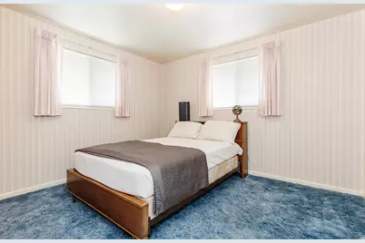 4302 S 2325 W, Roy, UT 84067 - Photo 10