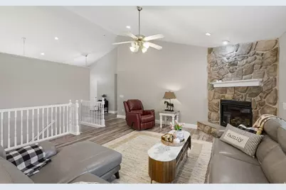 9317 N Sunset Dr, Thatcher, UT 84337 - Photo 10