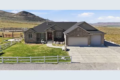 9317 N Sunset Dr, Thatcher, UT 84337 - Photo 1