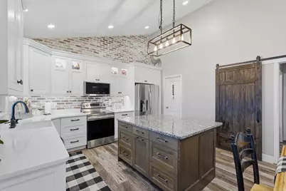 9317 N Sunset Dr, Thatcher, UT 84337 - Photo 14