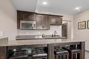 819 S Edgewater Ct E, Huntsville, UT 84317 - Photo 36