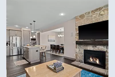 819 S Edgewater Ct E #9, Huntsville, UT 84317 - Photo 4