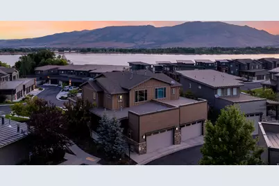 819 S Edgewater Ct E #9, Huntsville, UT 84317 - Photo 4