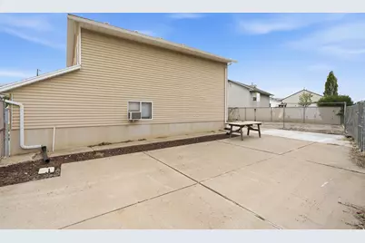 1315 W 1900 S, Woods Cross, UT 84087 - Photo 22