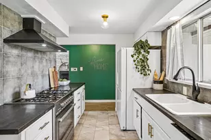 2512 S 150 W, Bountiful, UT 84010 - Photo 10