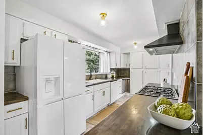 2512 S 150 W, Bountiful, UT 84010 - Photo 14