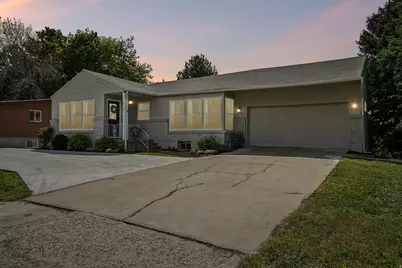 2512 S 150 W, Bountiful, UT 84010 - Photo 10