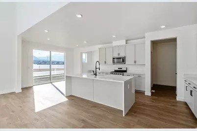 4907 Emerald Ave, Eagle Mountain, UT 84005 - Photo 4