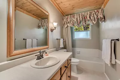 98 E 700 S, Farmington, UT 84025 - Photo 8